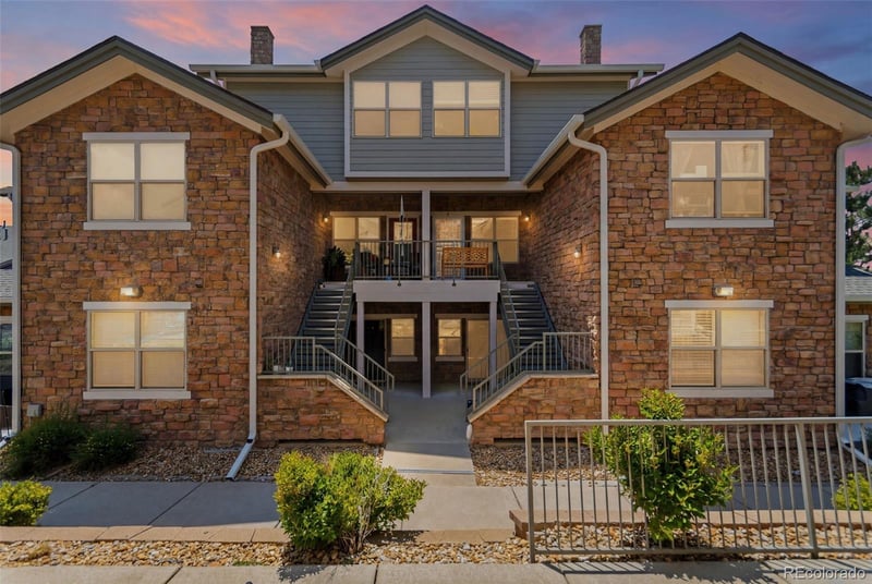18611 E Water Dr #E, Aurora, CO 80013