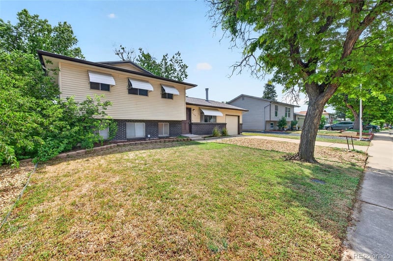 446 S Lima Cir, Aurora, CO 80012