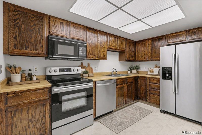 14001 E Marina Dr #103, Aurora, CO 80014