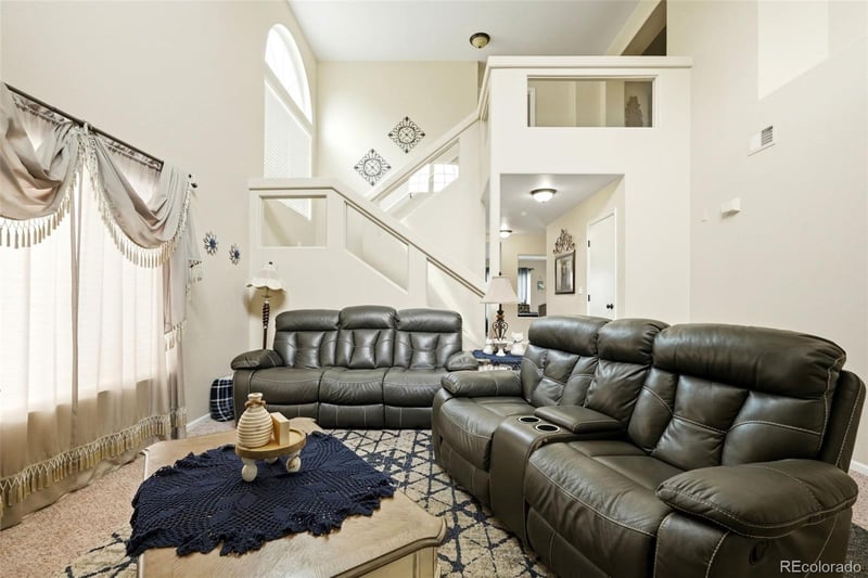21611 E 54th Pl, Denver, CO 80249