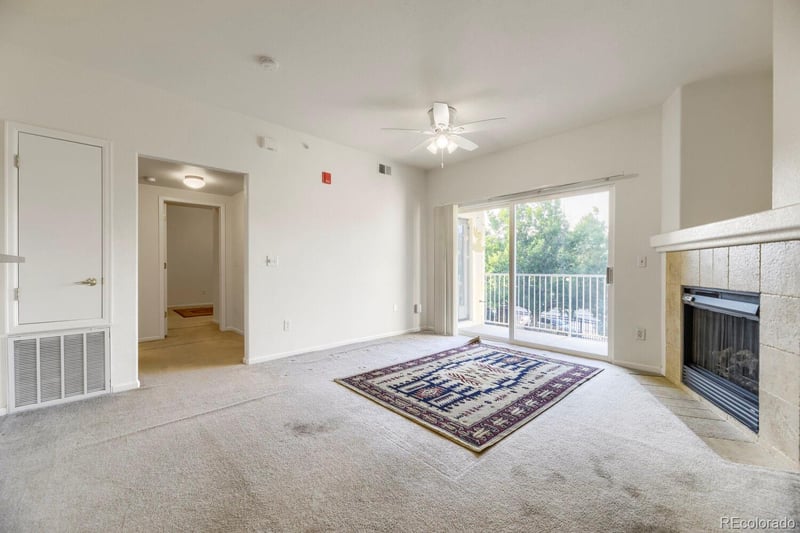 15700 E Jamison Dr #2-206, Englewood, CO 80112