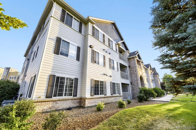 15700 E Jamison Dr #2-206, Englewood, CO 80112