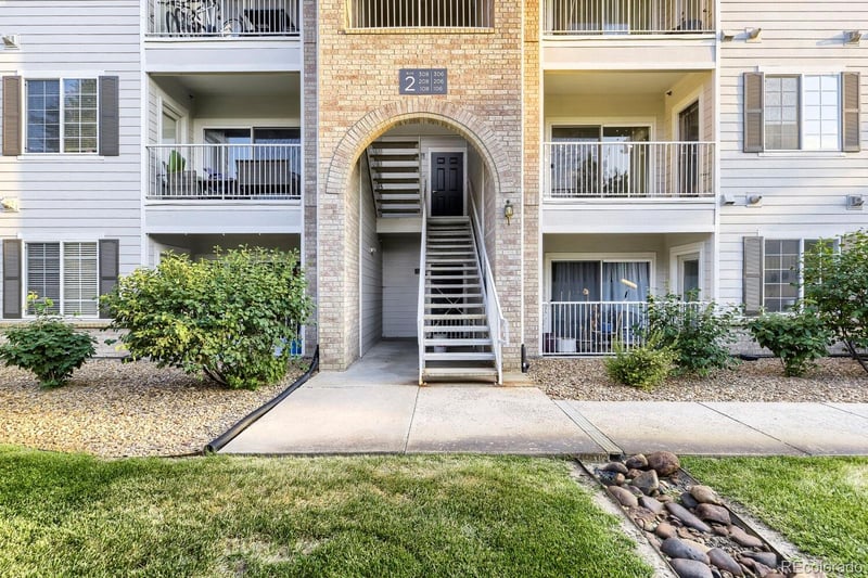 15700 E Jamison Dr #2-206, Englewood, CO 80112