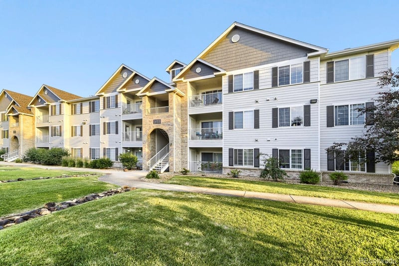 15700 E Jamison Dr #2-206, Englewood, CO 80112