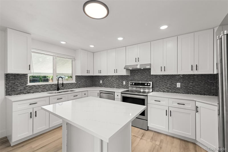 1337 Upham St, Lakewood, CO 80214