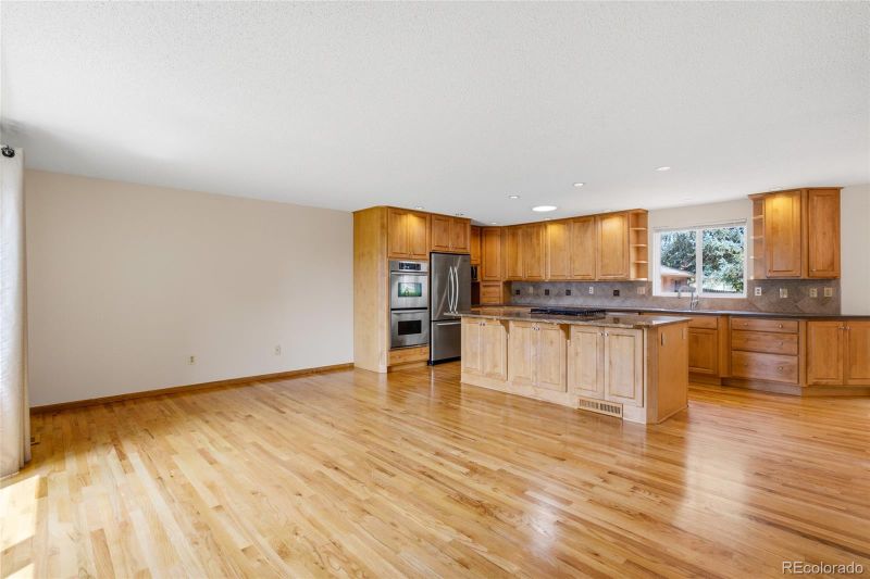 7658 Quail St, Arvada, CO 80005