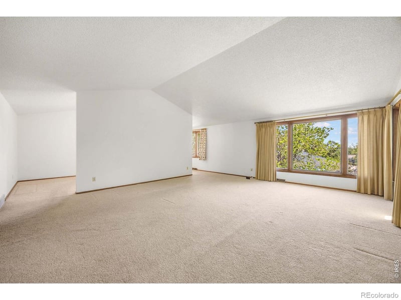 1229 Gateway Dr, Loveland, CO 80537