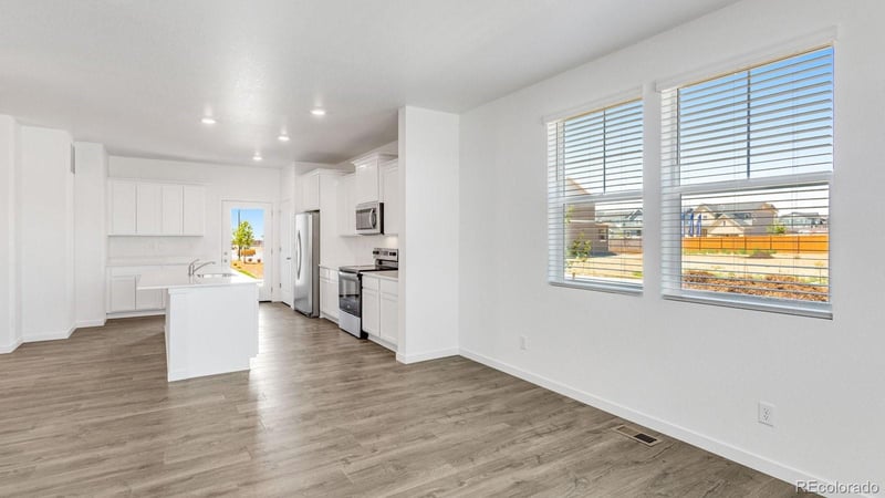 381 N Bersshine St, Watkins, CO 80137