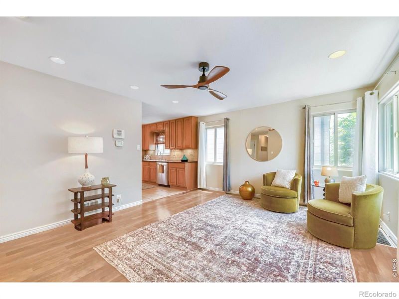 2270 Joliet St, Aurora, CO 80010