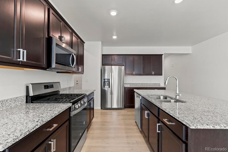 10189 Cedar St, Firestone, CO 80504