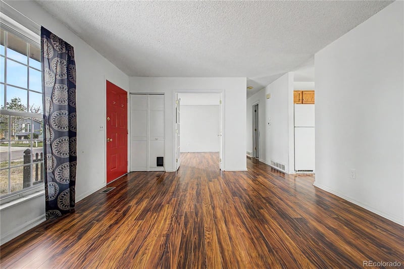 10015 Beach St, Denver, CO 80260