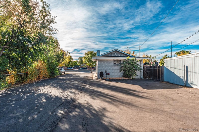 2532 S Broadway, Denver, CO 80210