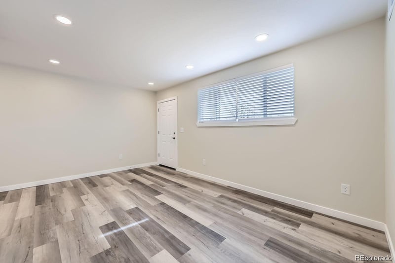 2545 Kenton St, Aurora, CO 80010