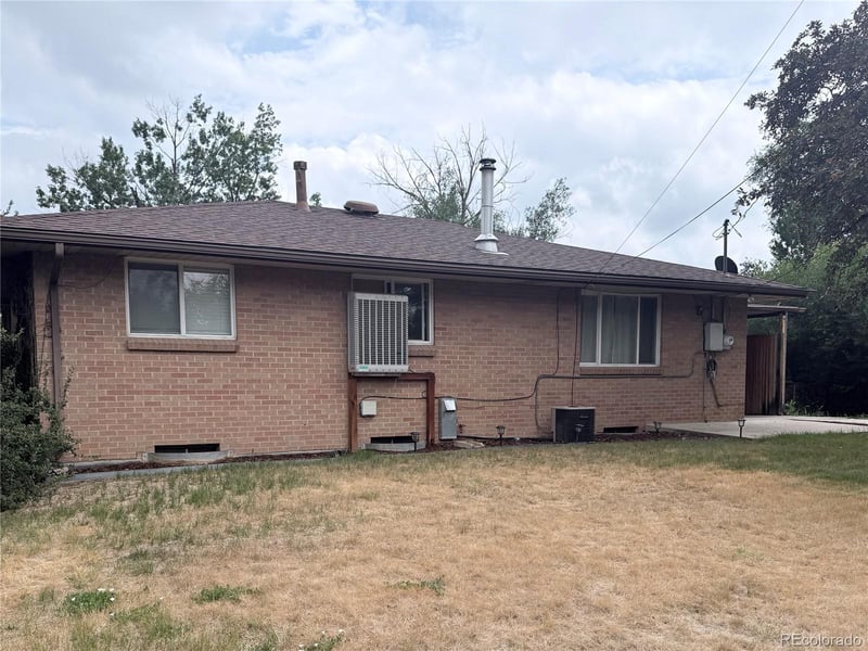 5855 S Delaware St, Littleton, CO 80120