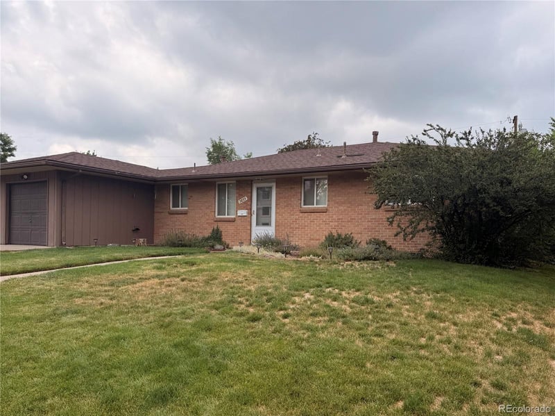 5855 S Delaware St, Littleton, CO 80120
