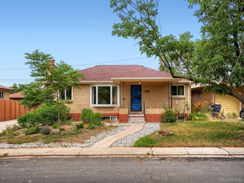 1009 Kenton St, Aurora, CO 80010
