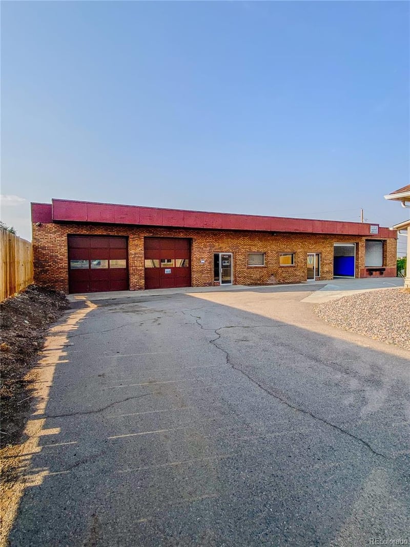 6025 W Mississippi Ave, Lakewood, CO 80226