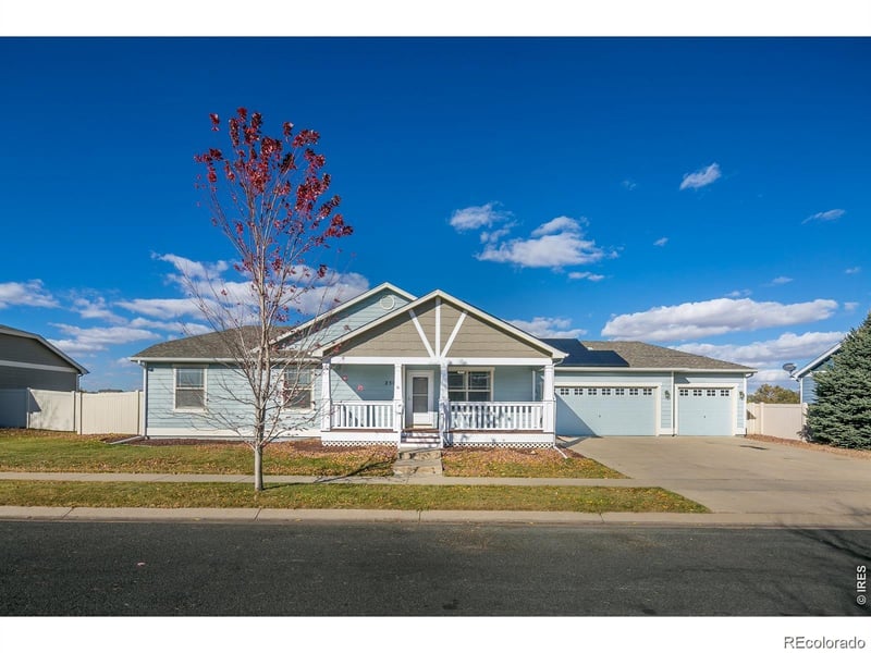 2309 Bluebells Dr, Evans, CO 80620