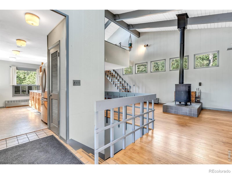 5566 Sugarloaf Rd, Boulder, CO 80302