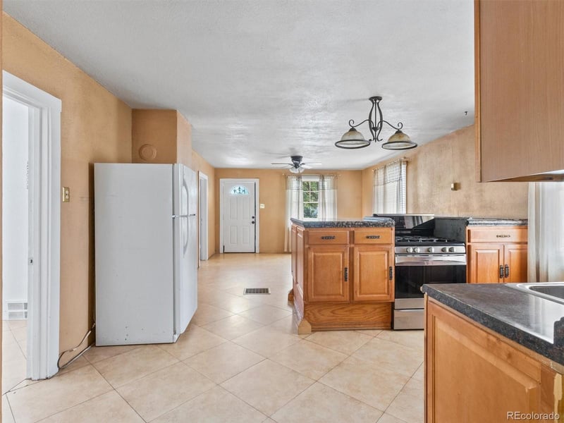 255 Knox Ct, Denver, CO 80219
