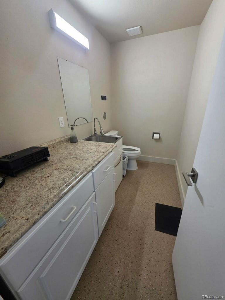 341 1st St #B6, Mead, CO 80542