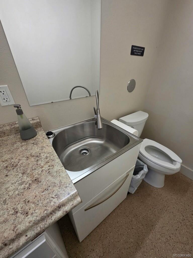 341 1st St #B6, Mead, CO 80542