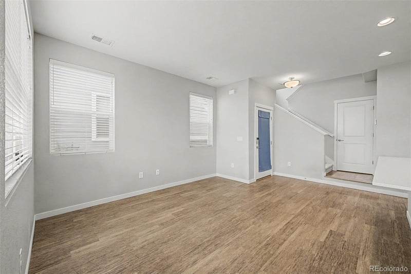 9729 Albion Ln, Denver, CO 80229