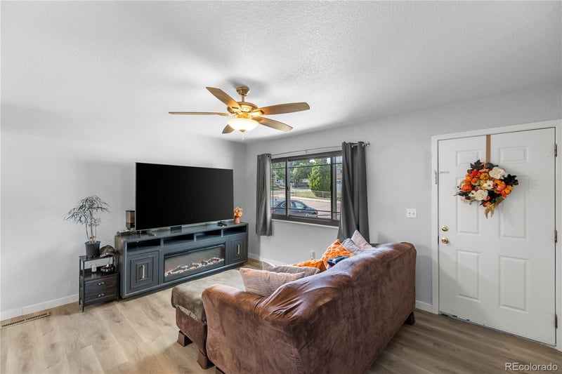 4365 Drummond S, Colorado Springs, CO 80906