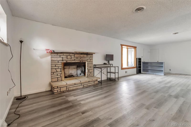 7100 Zuni St, Denver, CO 80221