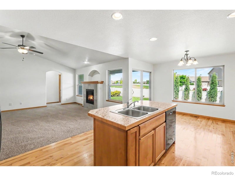 655 S Mountain View Dr, Eaton, CO 80615