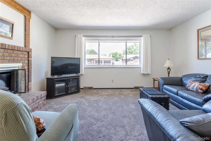 321 Cambridge St, Brush, CO 80723