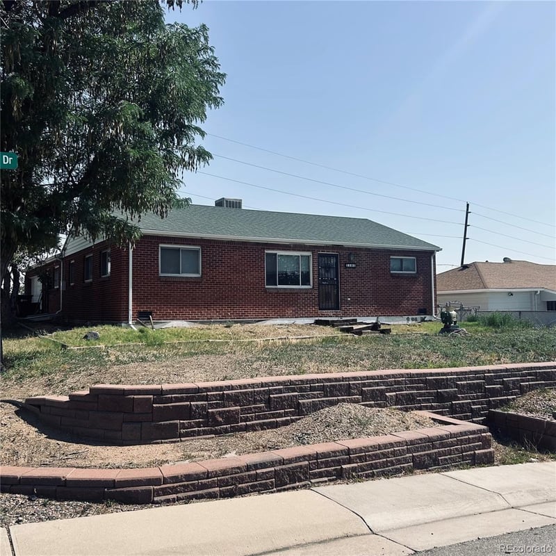 1101 Ruth Dr, Denver, CO 80229