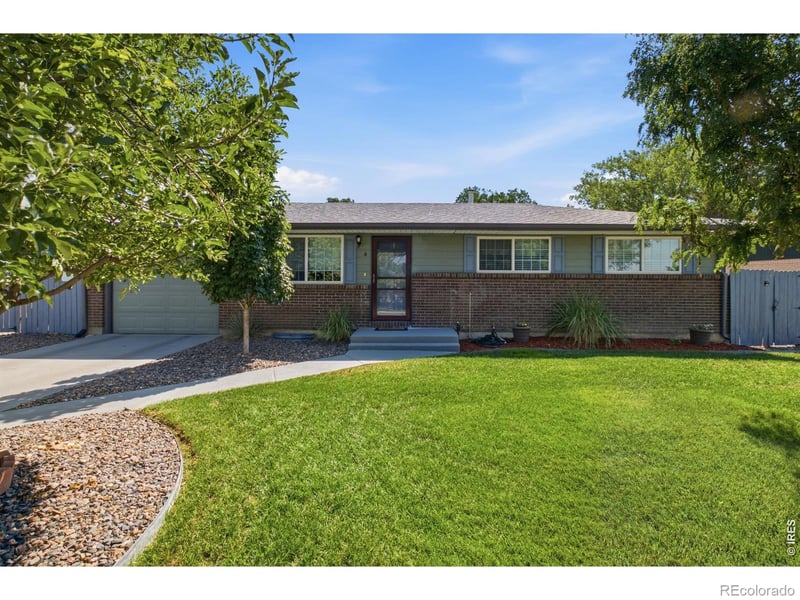 4 S Gay Dr, Longmont, CO 80501