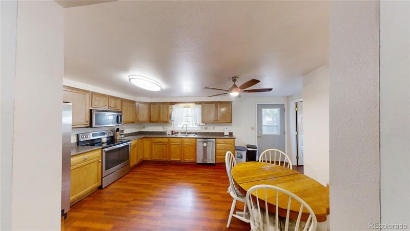 211 Clifton St, Brush, CO 80723