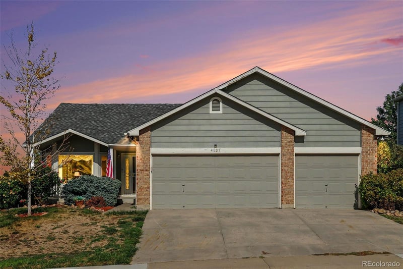 4697 S Flanders Way, Aurora, CO 80015