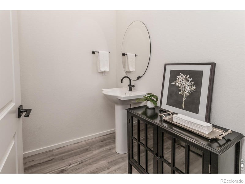 1600 Sunflower Way, Johnstown, CO 80534