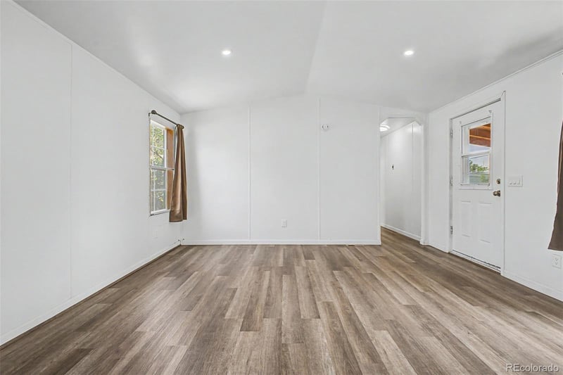 1616 E 78th Ave, Denver, CO 80229