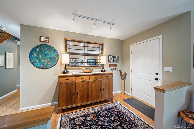20533 E Maplewood Ln, Centennial, CO 80016