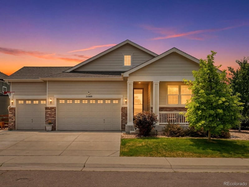 21560 E Union Pl, Aurora, CO 80015