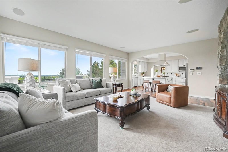 2783 Southshire Rd, Highlands Ranch, CO 80126