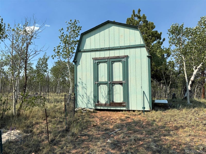 250 Pinto Trl, Como, CO 80432