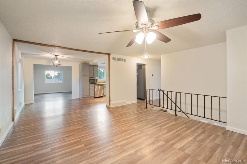 4943 Scranton St, Denver, CO 80239