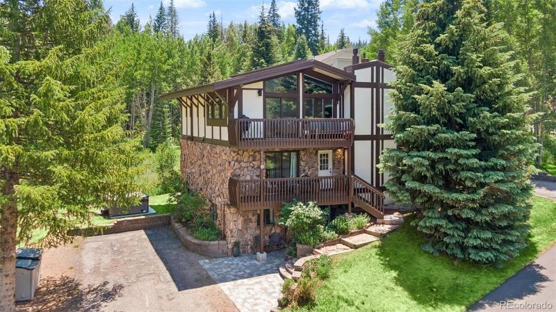 5064 Black Gore Dr #B, Vail, CO 81657
