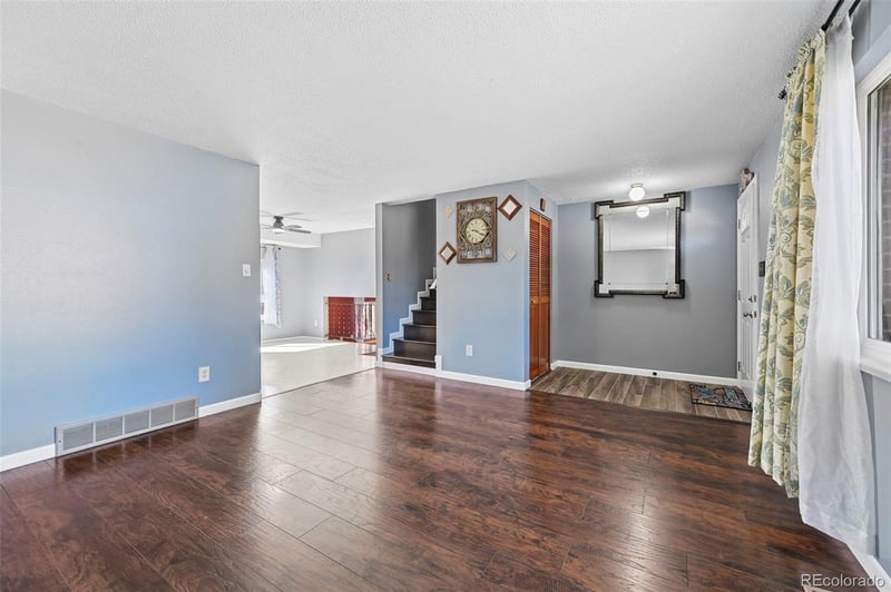 313 Cranbrook Cir, Colorado Springs, CO 80906