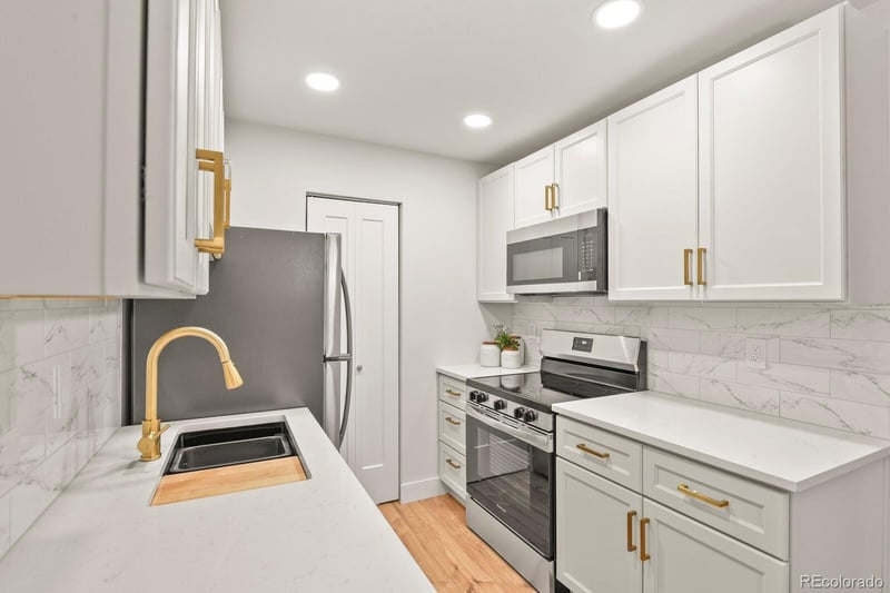 1350 Golden Cir #208, Golden, CO 80401