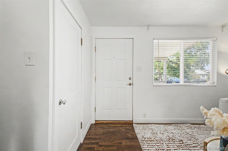 1956 Geneva St, Aurora, CO 80010