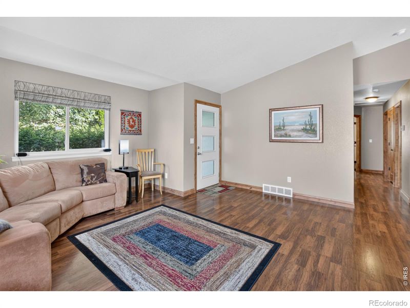 1730 E 7th St, Loveland, CO 80537