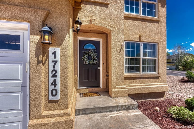 17240 Park Trail Dr, Colorado Springs, CO 80132