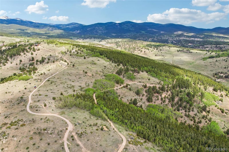 0001 Mac Rock Rd, Central City, CO 80427
