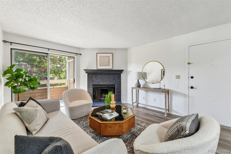 1075 S Elkhart Way #202, Aurora, CO 80012